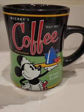 Disney Mickey's Coffee Mug - Green and Black Disney Blend